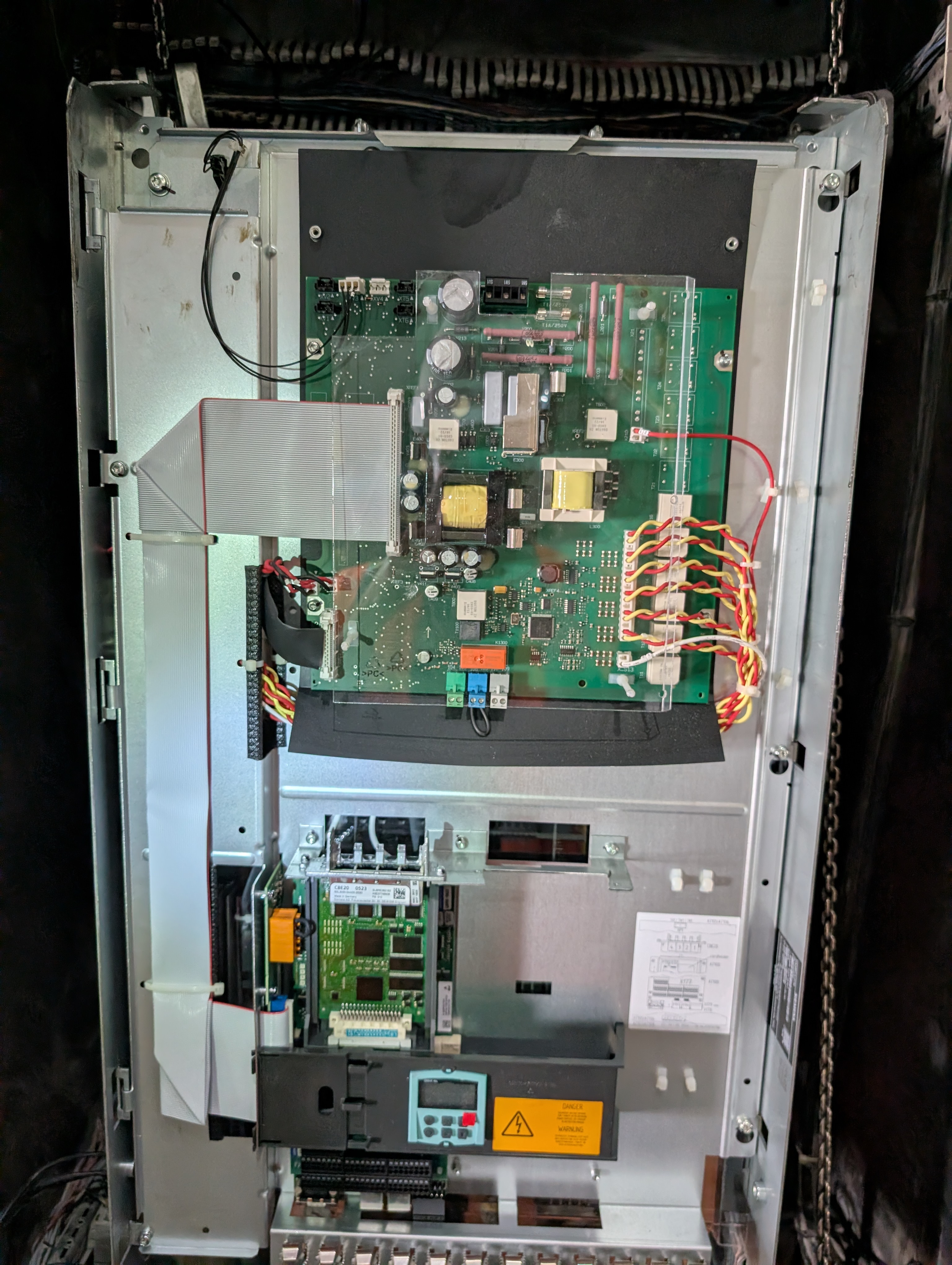 SINAMICS drive chassis with CBE20 communication board
